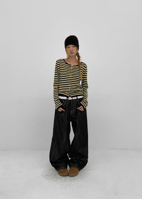 Rie Lettering Wide Raw Denim Pants