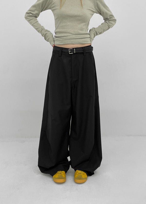 (UNISEX) Tenum Back Pocket Balloon Wide Slacks