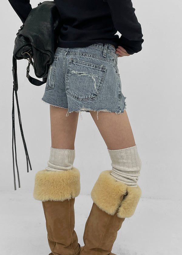 Clue distressed denim shorts