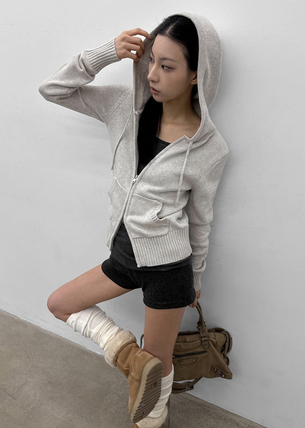 [MADE] Kurone Hooded Knit Zip-up