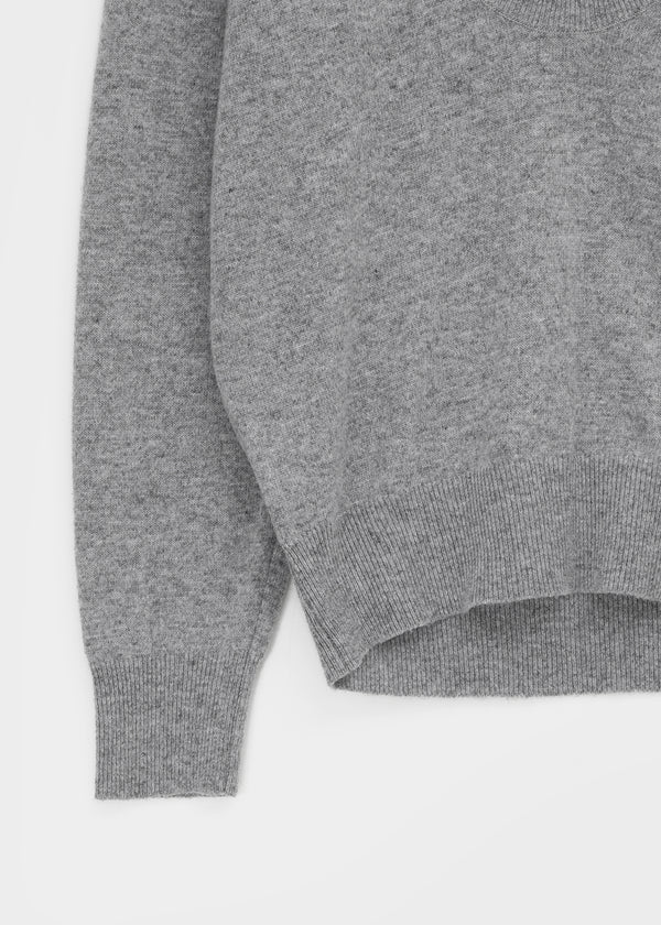 [MADE] Dennel Deep U-Neck Knit