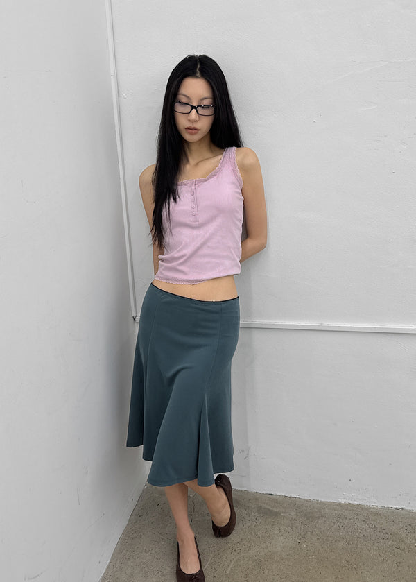 [MADE] Badge Lace Henley Neck Sleeveless (Built-in Cup) (2 SIZE)