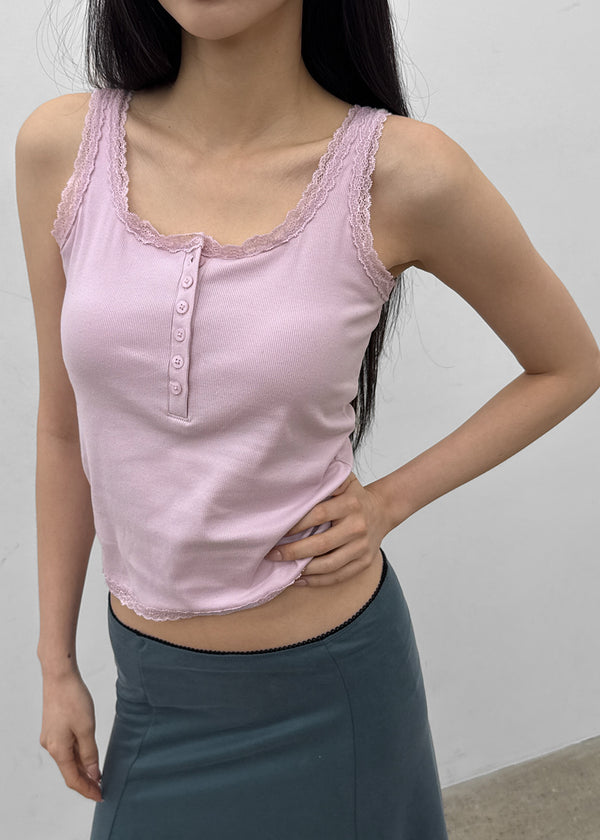 [MADE] Badge Lace Henley Neck Sleeveless (Built-in Cup) (2 SIZE)