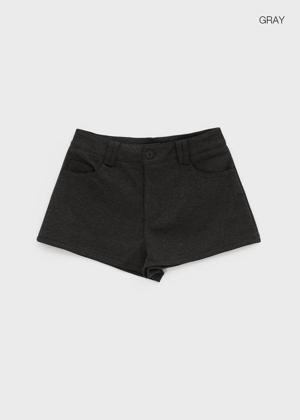 Tread wool shorts
