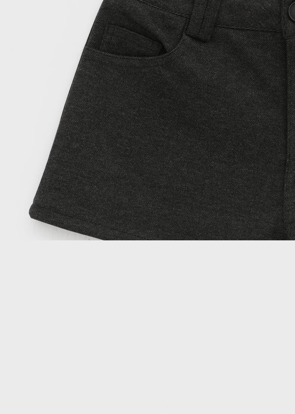 Tread wool shorts