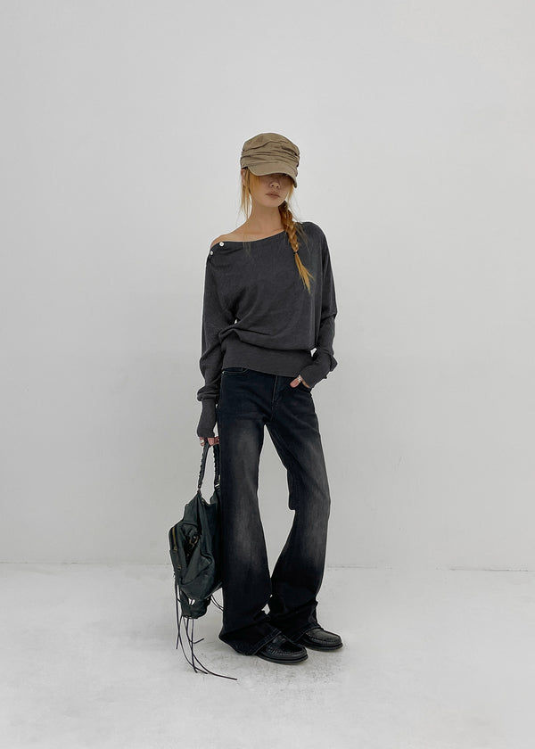 Voltaire shoulder button wool knit
