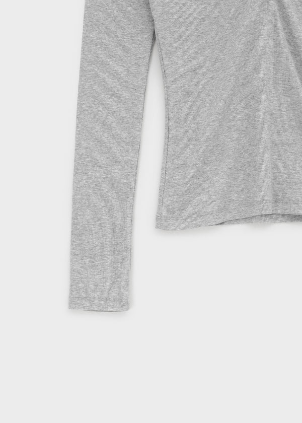 Chuki V-neck Button Long Sleeve Tee