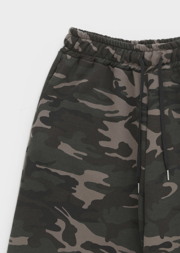 [MADE] Riven Fleece-lined Camo Wide Elastic Pants