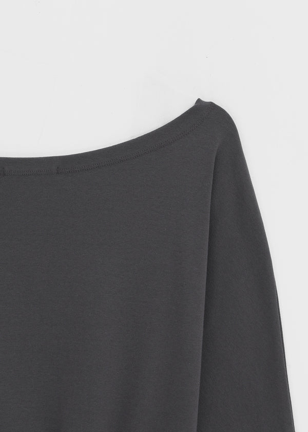 [MADE] Kuro Boat Neck Long Sleeve Tee
