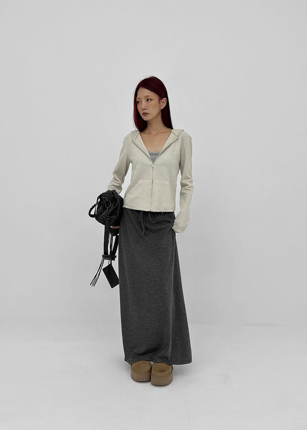 Friction banding long skirt