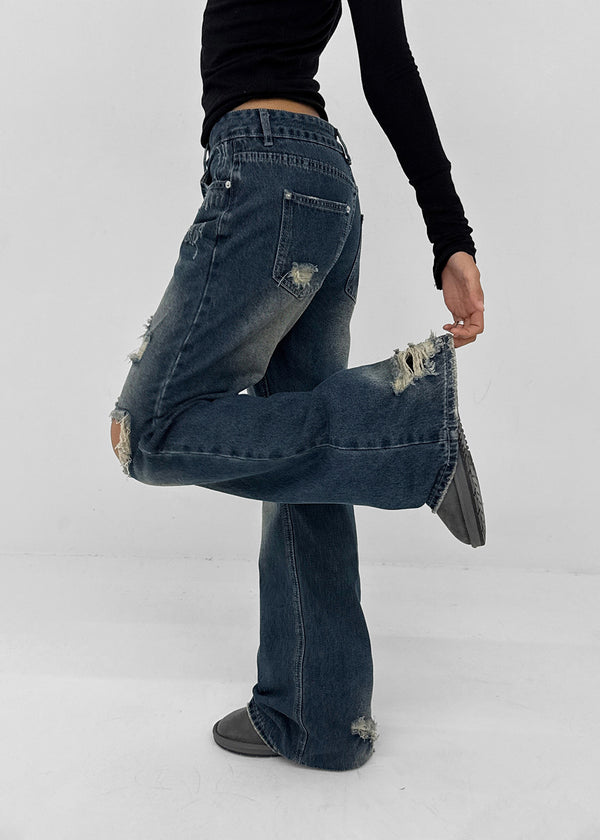 Roberty Damaged Denim Pants