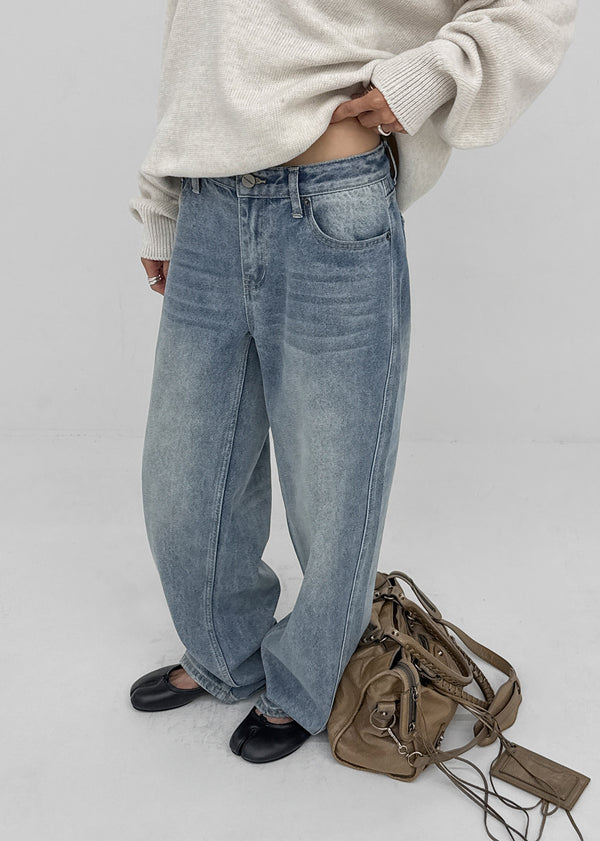 [MADE] Hesse Semi-Wide Cut Denim Pants