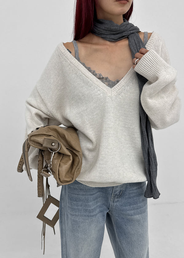 [MADE] Roadcle Deep V-Neck Loose Fit Knit