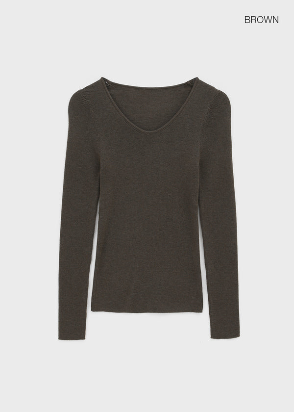 Clef V-neck Ribbed Wool Knit