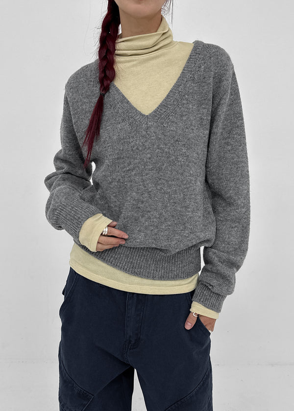 [MADE] Roadcle V-neck Standard Fit Knit