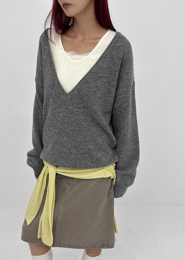 [MADE] Roadcle V-neck Standard Fit Knit