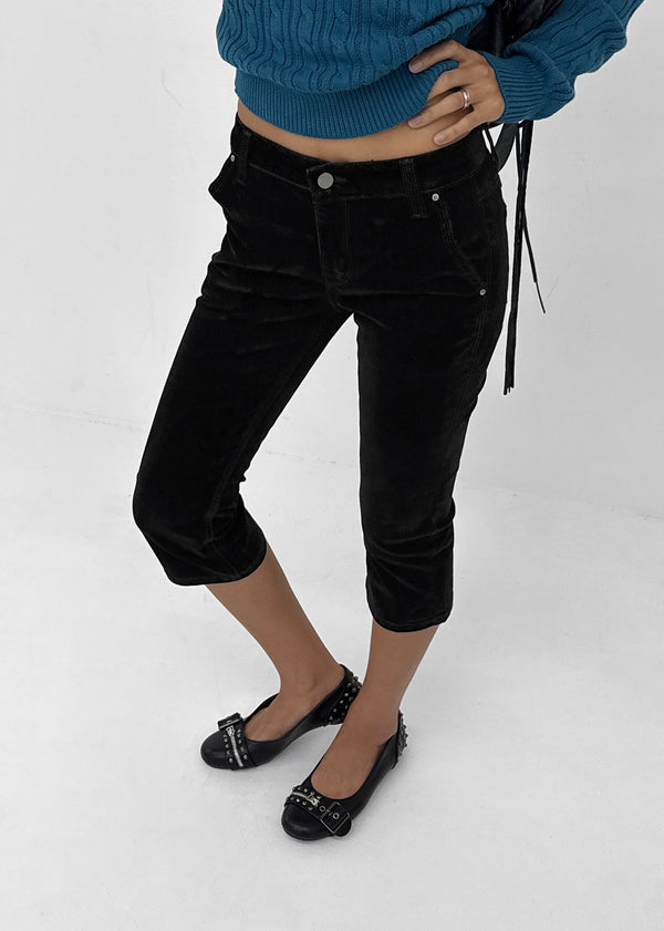 Rollin Velvet Low-Waisted Capri Pants