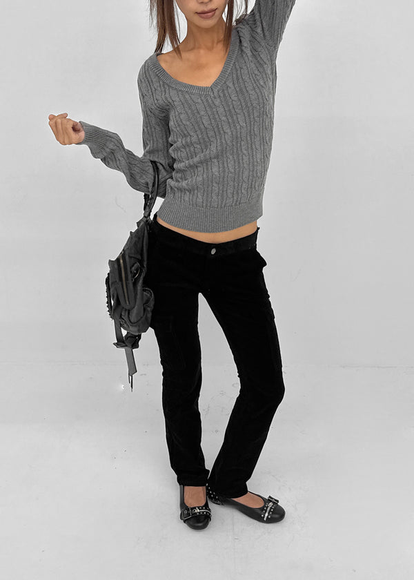 [MADE] Howag Cotton V-neck Cable Knit