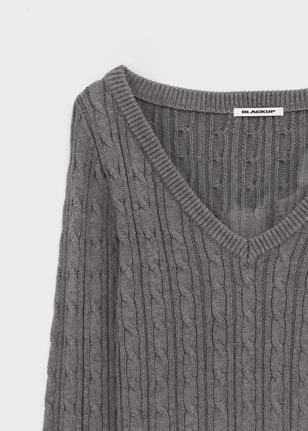 [MADE] Howag Cotton V-neck Cable Knit