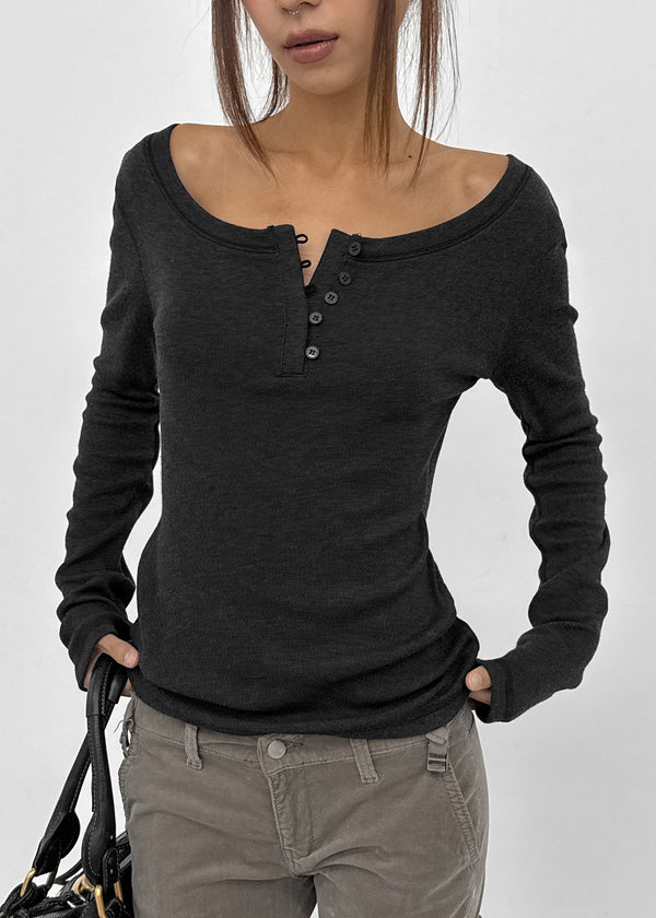 [MADE] Hayes Button Long Sleeve Tee