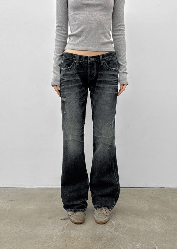 Turs Low-rise Damaged Denim Pants