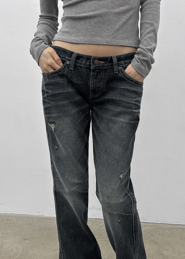 Turs Low-rise Damaged Denim Pants