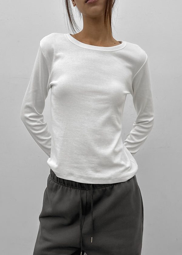 [MADE] Four-Hand Round Neck Long Sleeve Tee