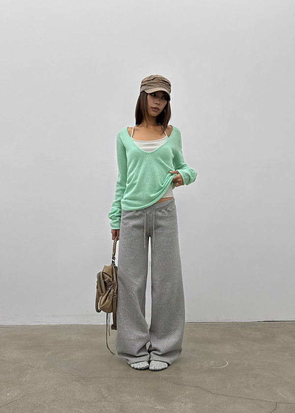 [MADE] Renov Wool Deep V-Neck Knit