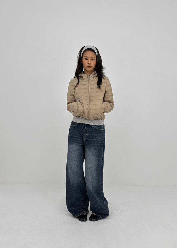 Shukia Hooded Lightweight Padding