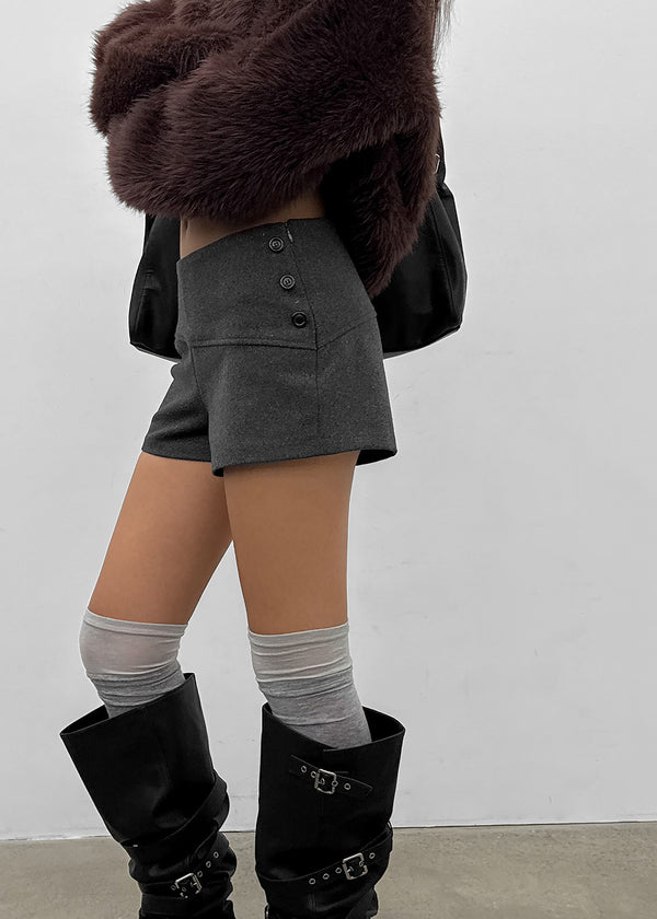 Epitome Low-waist Button Cut Shorts