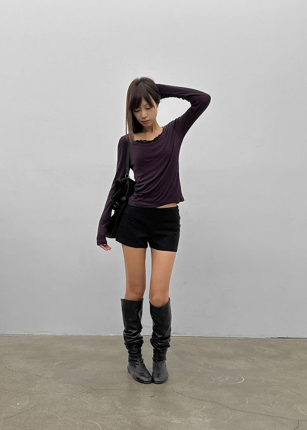 Geureoji ribbed U-neck Tencel long-sleeve shirt