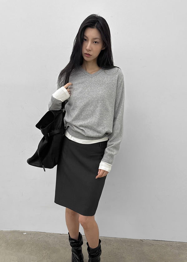 Tanker Lambswool V-neck Knit