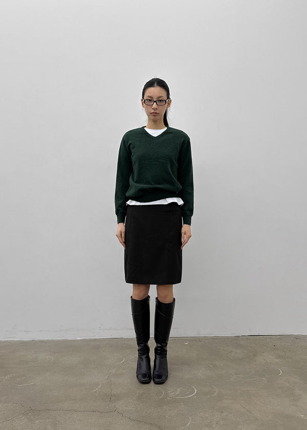 Tanker Lambswool V-neck Knit