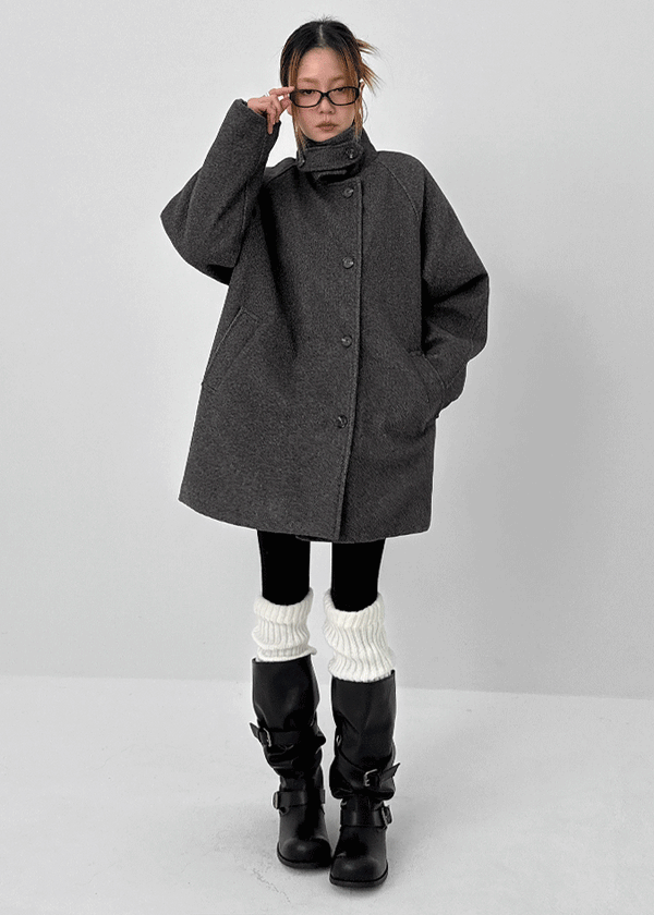 Pudding High Neck Quilted Half Coat (2 Oz)