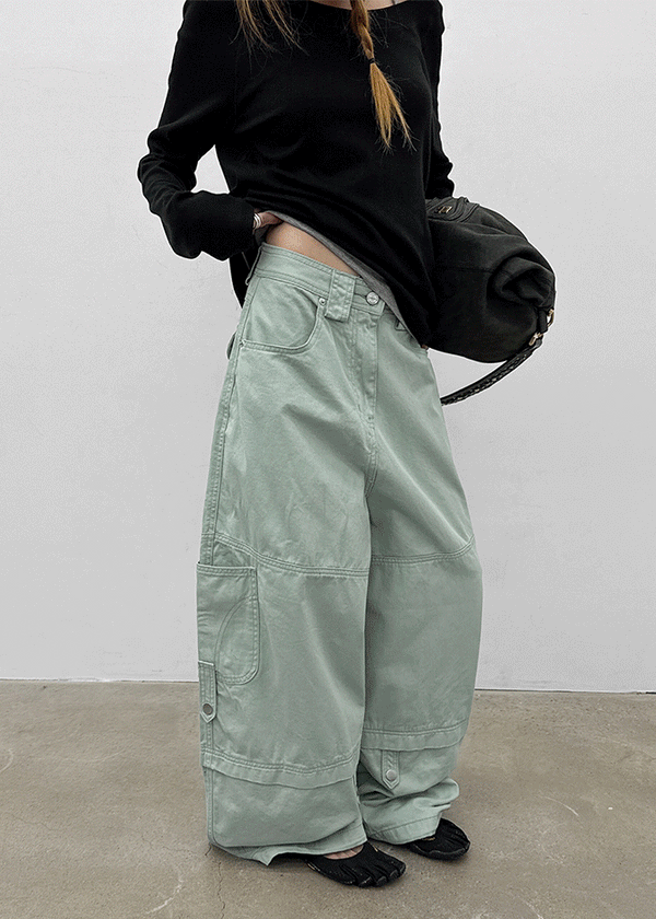 Poe Solid Cargo Pants