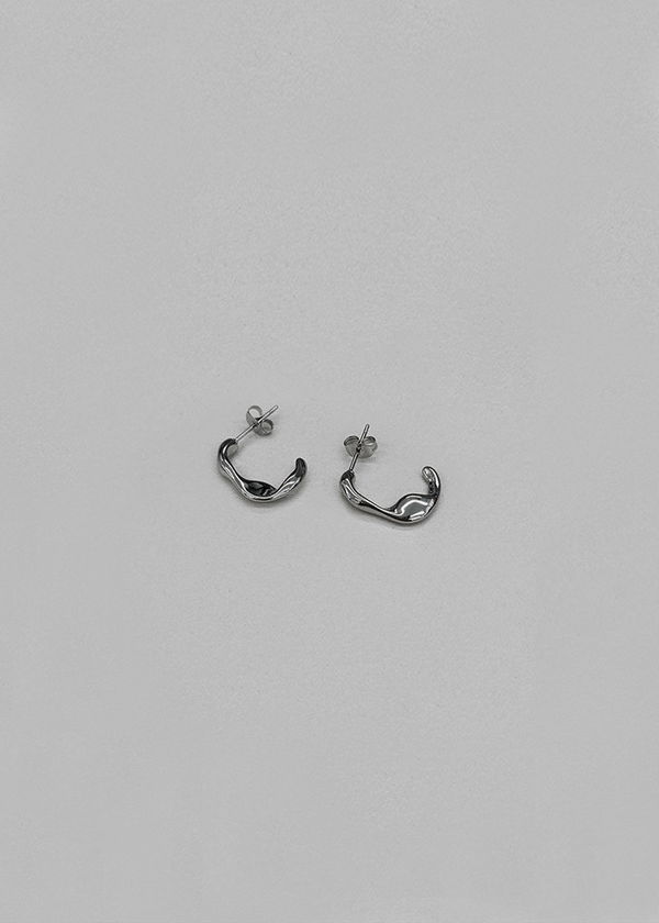 Longkia Bold Earrings
