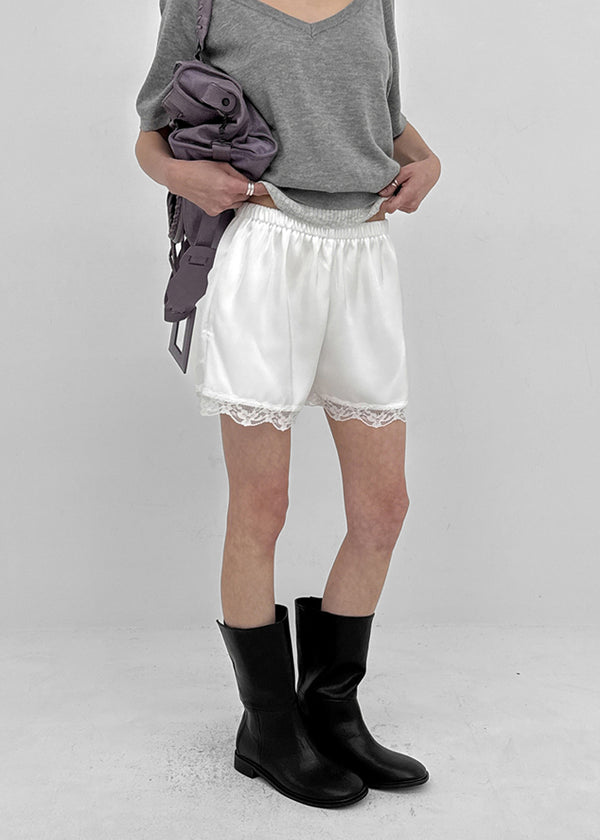 Kaihu Lace Satin Shorts