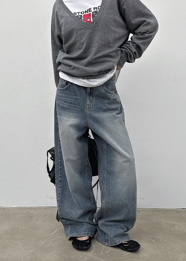 Venue Lettering Wide Denim Pants