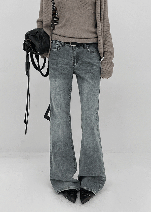 Vie low-waist bootcut denim pants