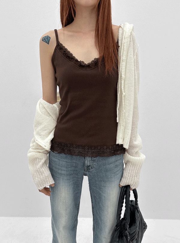 Pomerin Lace Layered Sleeveless Top