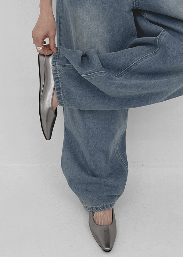 Derroki Stiletto Flat Shoes