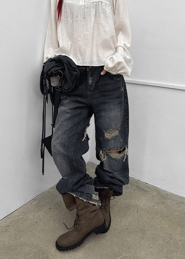 Kent Damaged Loose Fit Denim Pants