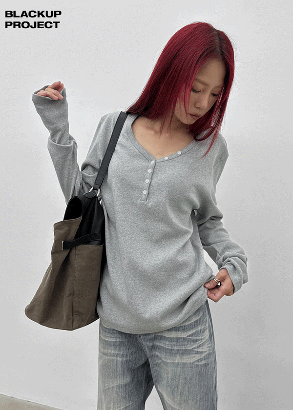 [MADE] Sadney Loose Fit Henley Neck Long Sleeve Tee