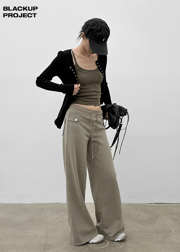 [MADE] Kihi Buckle Straight Banded Pants