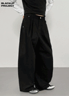 [MADE] Forum Oversized Two-Tuck Cotton Pants