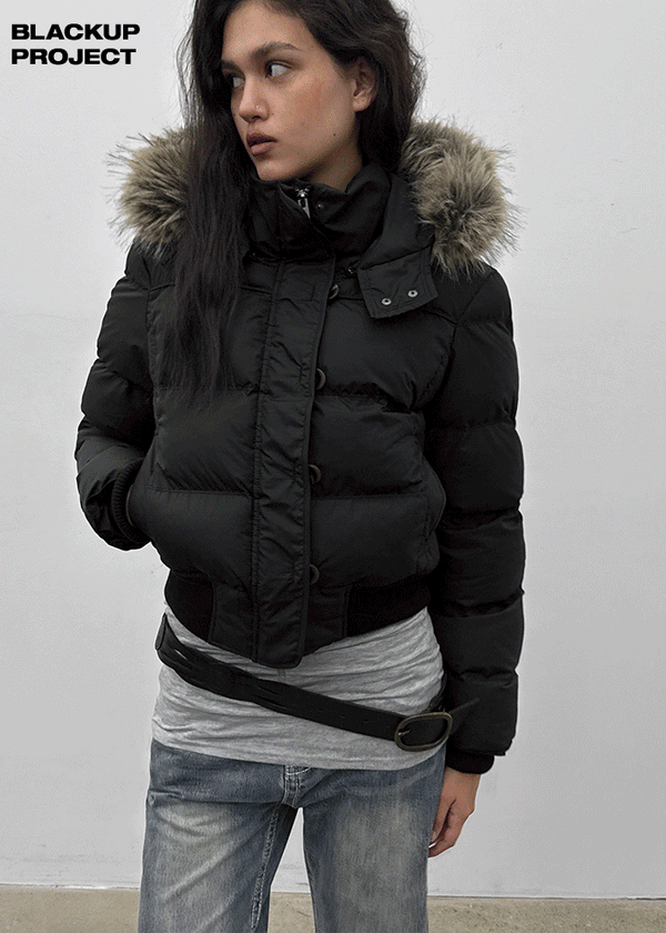 [MADE] Vanity Fur-Trimmed Wellon Crop Padded Jacket