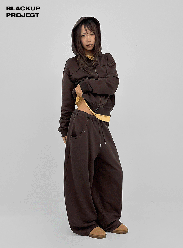 OUTERWEAR – BLACKUP