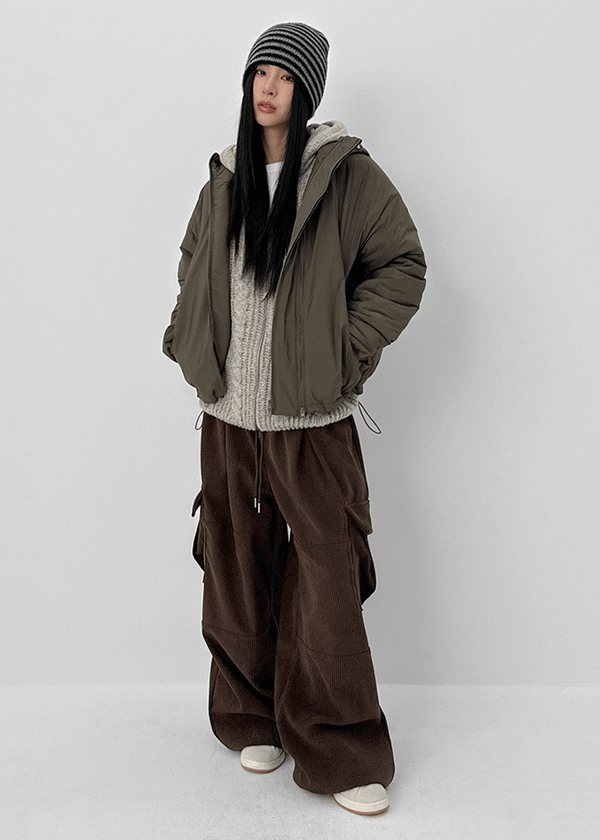 (UNISEX) Carlito Hooded Crop Wellon Padding (4 Oz)