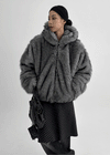 (UNISEX) Revlon Overfit Fur Hooded Jumper
