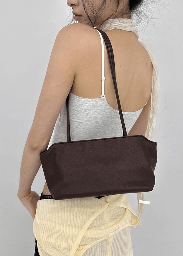 Cavien Leather Shoulder Bag